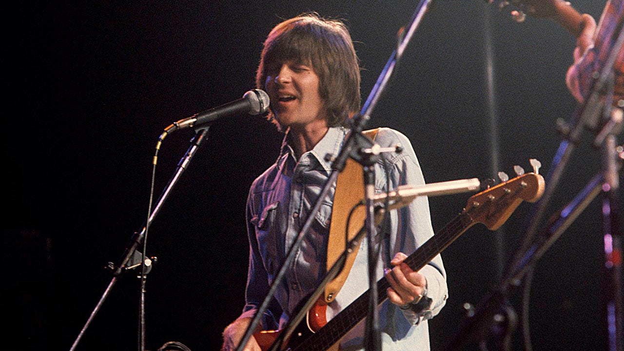 A photo of Randy Meisner playing with The Eagles