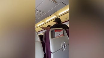 Passenger becomes irate and forces flight to turn around after leaving bag in terminal