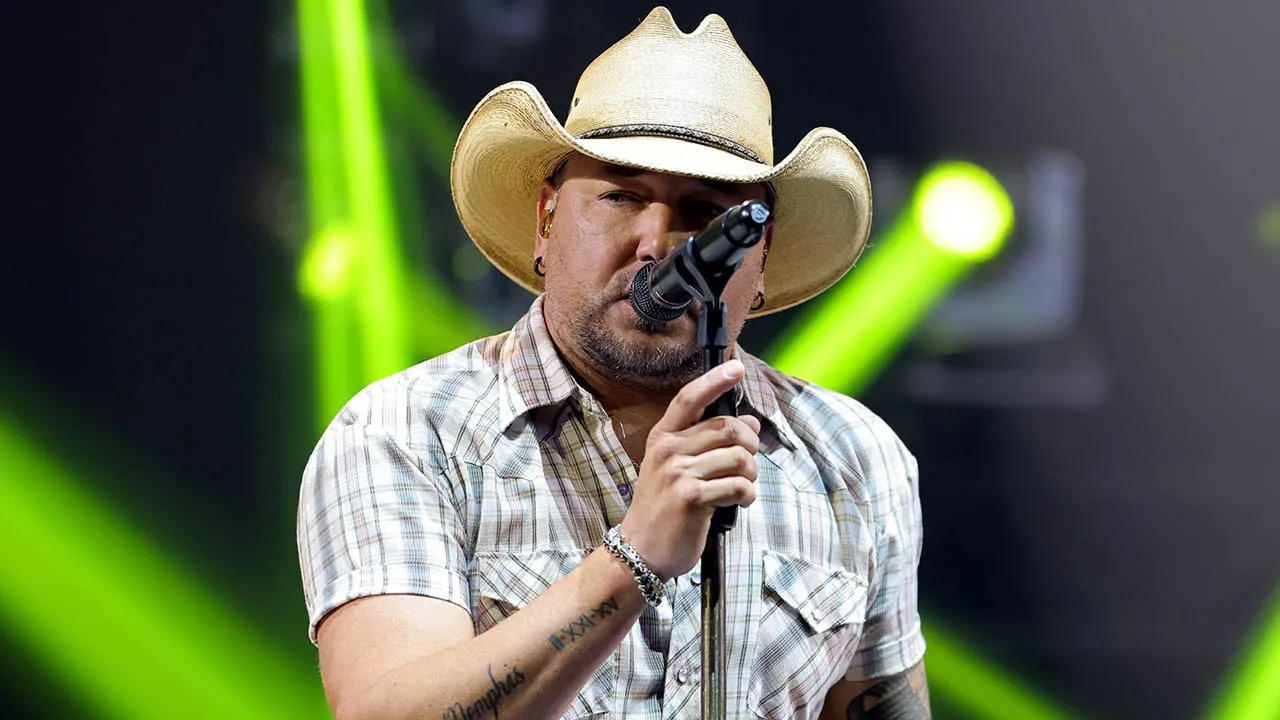 Jason Aldean's Massachusetts concert temporarily evacuated due to severe weather