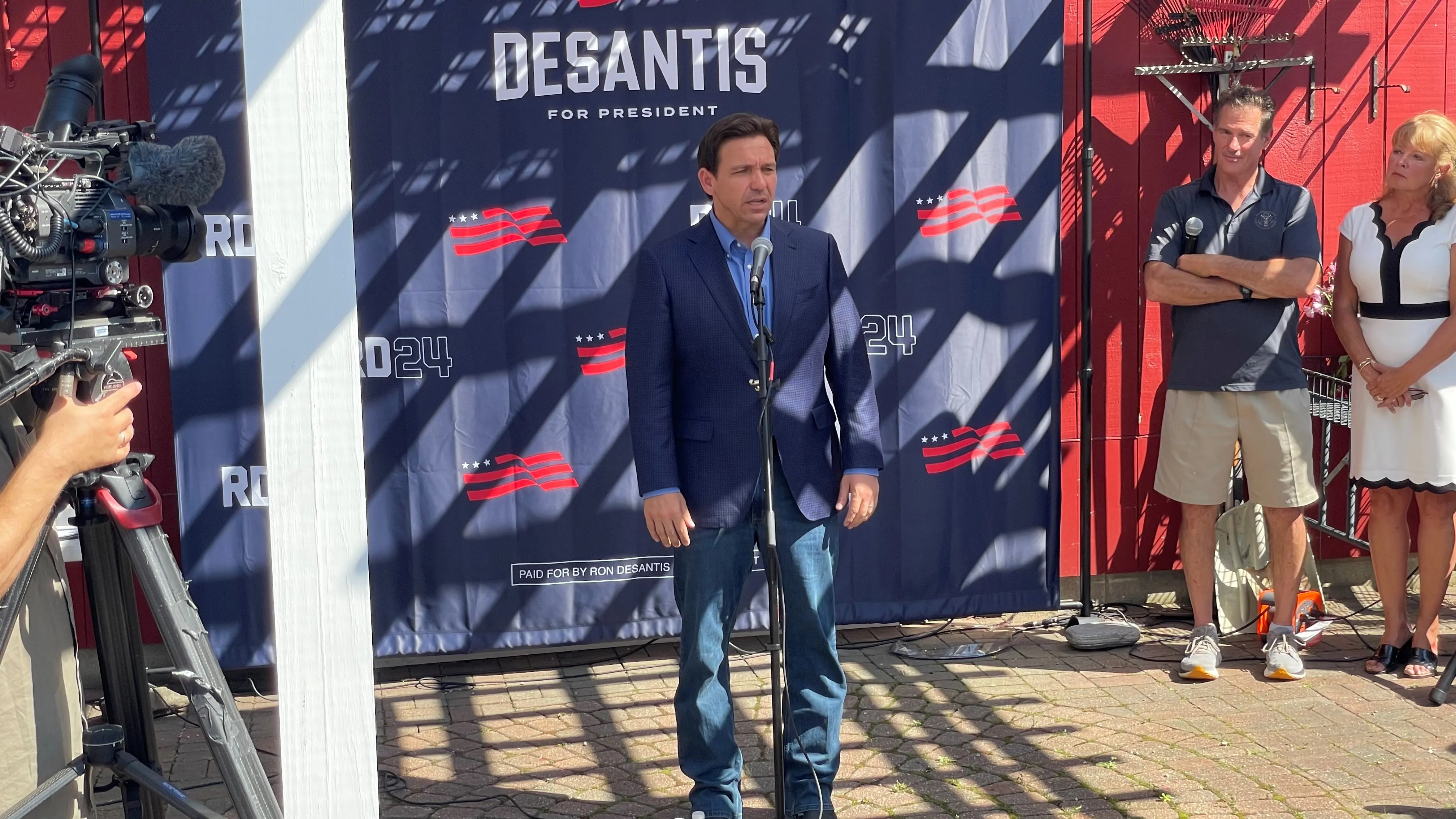 Ron DeSantis joins Scott Brown and Gail Huff Brown in Rye, New Hampshire