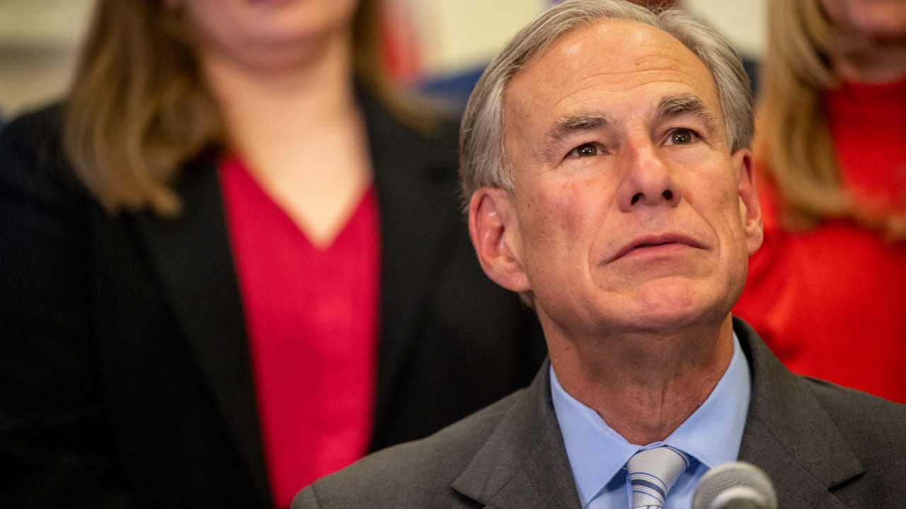 Texas Gov. Abbott defends decision to build floating border wall amid immigration crisis