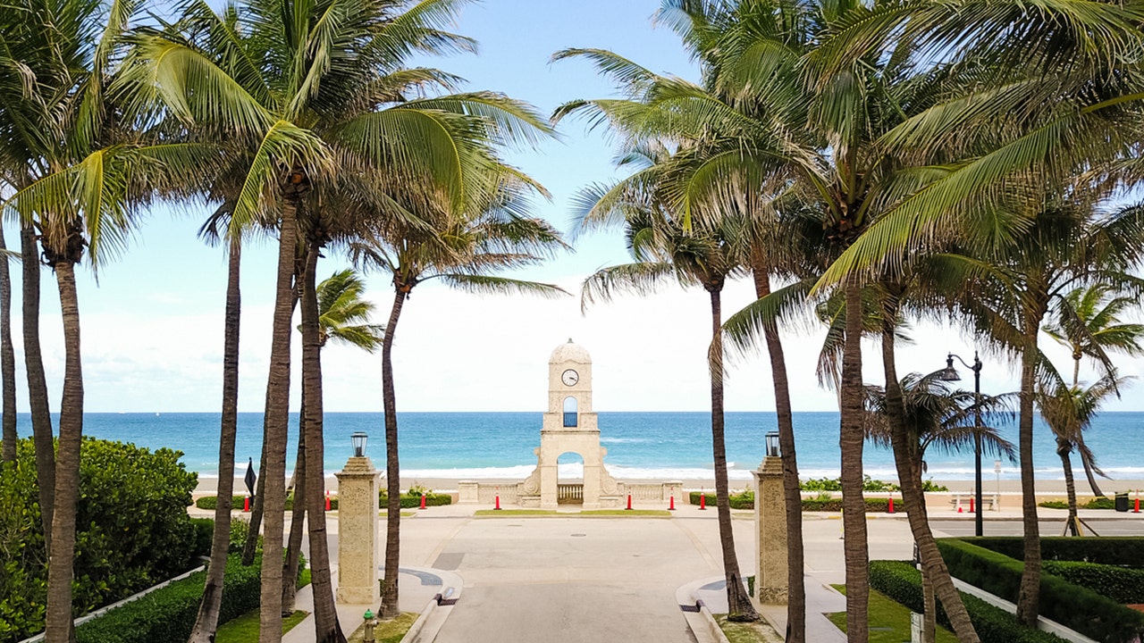 West Palm Beach Clock Tower